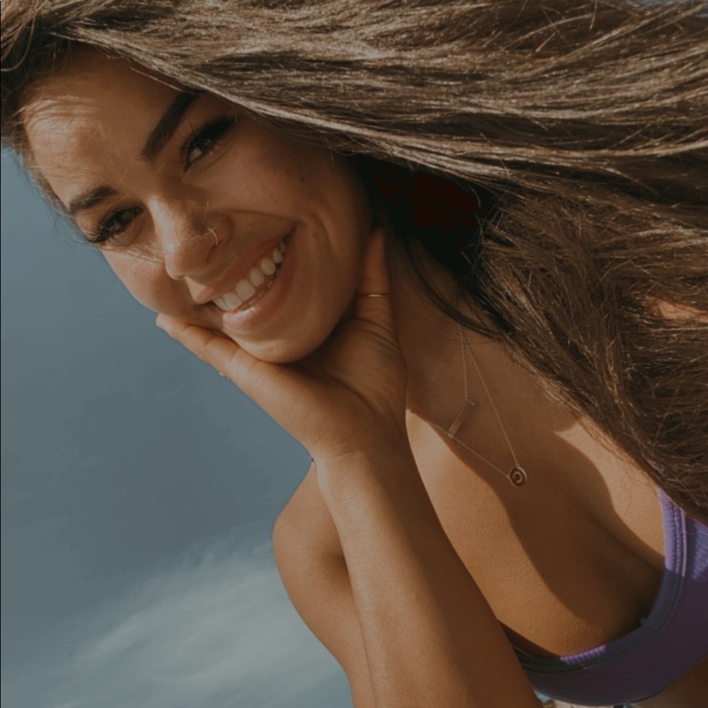 Meet your Posher, Clare